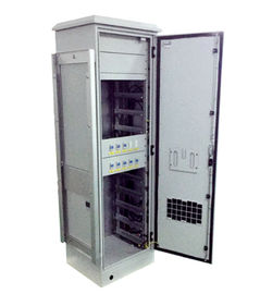 Telecommunicatieelektronika/Verwarmer van de het Polyurethaanisolatie 240V AC van het Batterijip55 de Openluchtkabinet